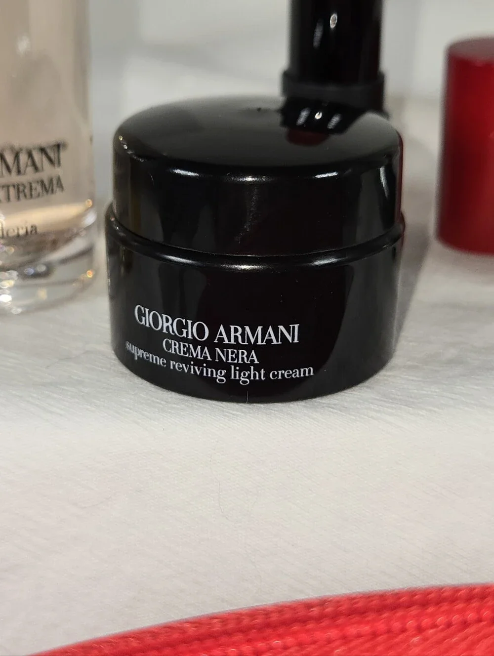 Giorgio Armani compact semi
